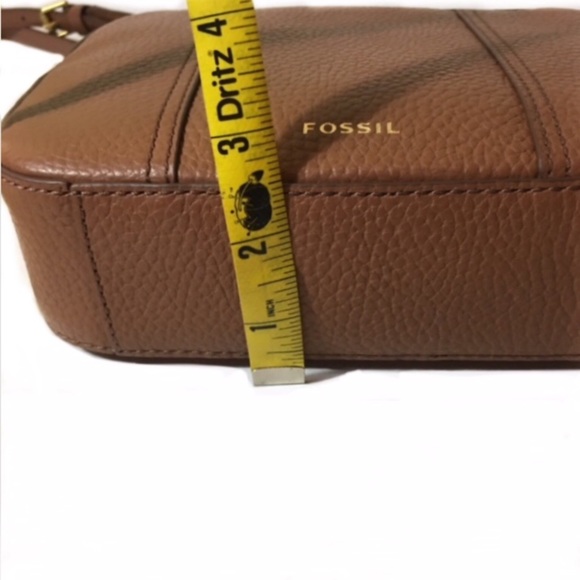 Fossil Gemma Camera Bag - Picture 7 of 7